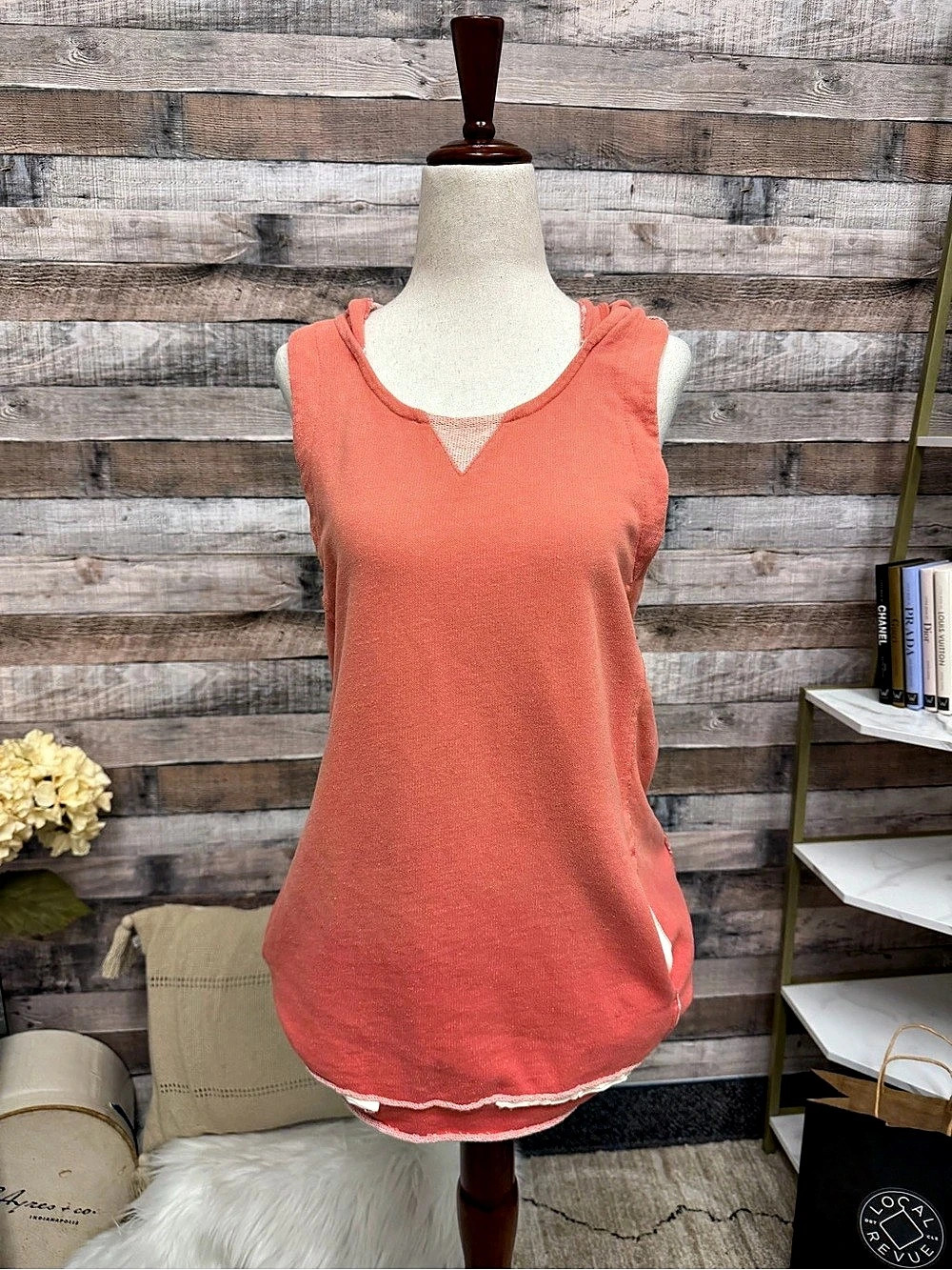 Dylan pink hooded tank top Racerback S